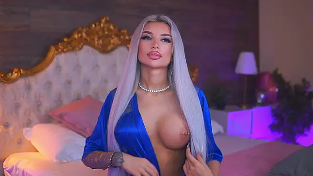 Juicy Jessye online show from 04/03/26, 08:26