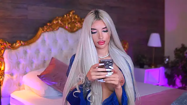 Juicy Jessye online show from 12/15/25, 08:47