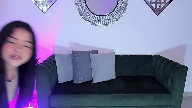 Layla Breezee online show from 03/05/26, 11:51