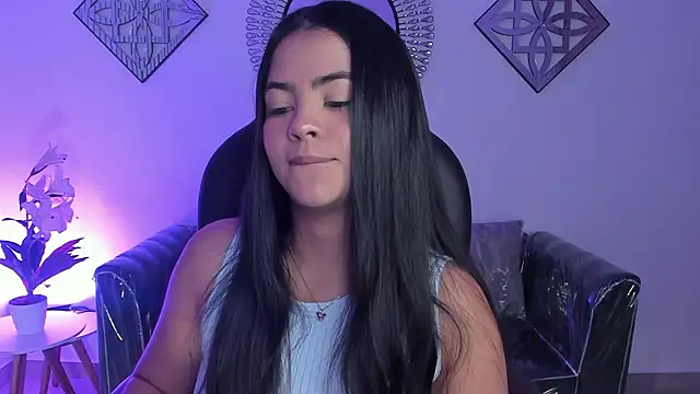 Layla Breezee online show from 03/22/26, 09:33