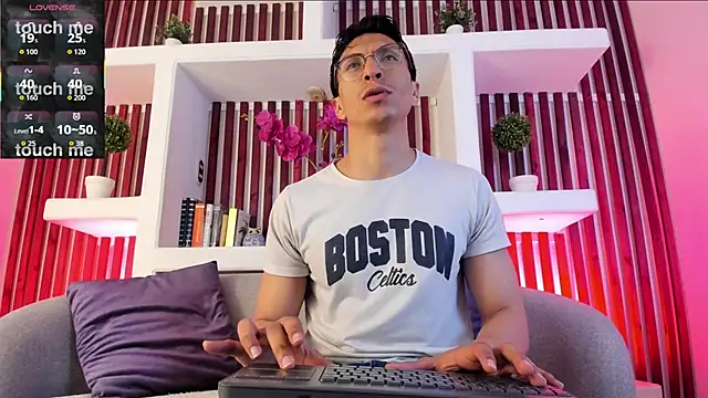 ApoloCruz online show from 02/11/26, 02:33