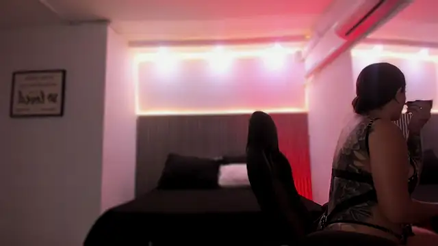 Snapshot of bonnieAn chatting on 11/05/25, 11:24 bonnieAn online show from 11/05/25, 11:24