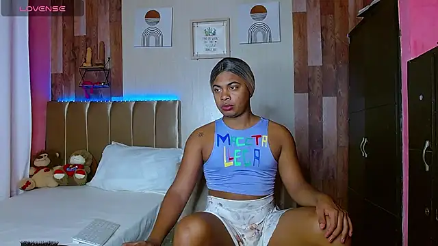 electrabrowns online show from 11/25/25, 04:24