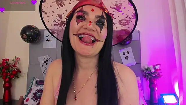 scarlet hit online show from 11/02/25, 05:12