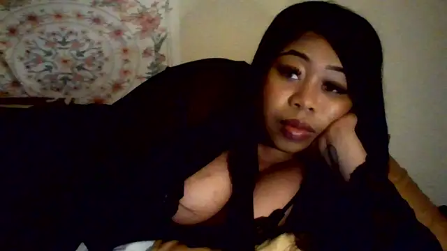 Snapshot of angeliquebelcali chatting on 01/09/26, 01:07 angeliquebelcali online show from 01/09/26, 01:07