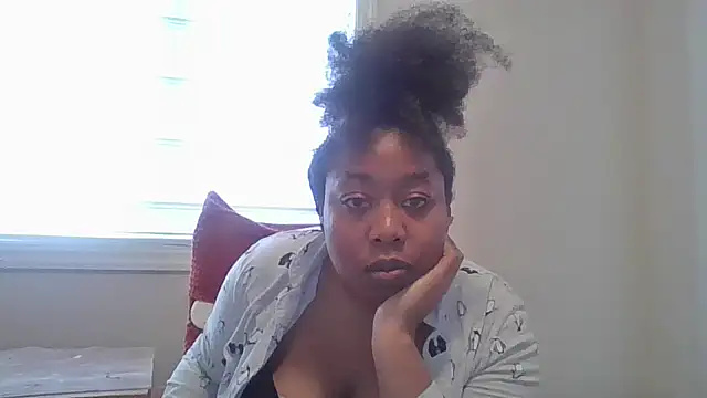 Snapshot of angeliquebelcali chatting on 02/21/25, 08:16 angeliquebelcali online show from 02/21/25, 08:16