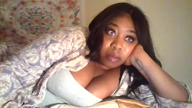 angeliquebelcali online show from 11/10/25, 07:13