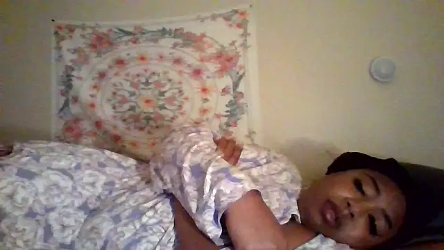 angeliquebelcali online show from 11/05/25, 06:49