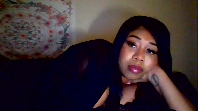 Snapshot of angeliquebelcali chatting on 01/14/26, 12:25 angeliquebelcali online show from 01/14/26, 12:25