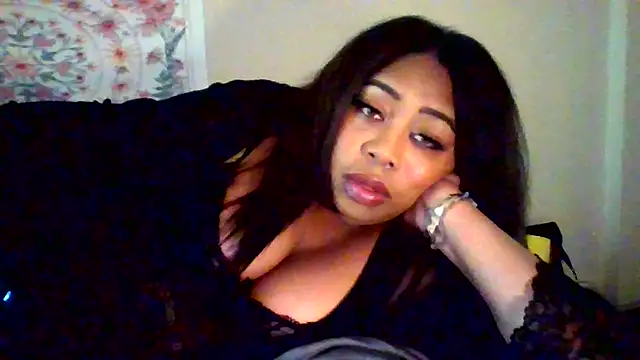 angeliquebelcali online show from 11/02/25, 07:19