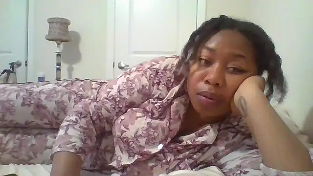 Snapshot of angeliquebelcali chatting on 03/18/25, 01:57 angeliquebelcali online show from 03/18/25, 01:57