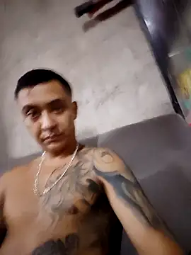 Snapshot of Ch420 chatting on 09/28/25, 07:59 Ch420 online show from 09/28/25, 07:59