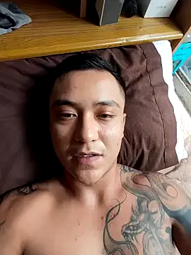 Snapshot of Ch420 chatting on 09/25/25, 09:43 Ch420 online show from 09/25/25, 09:43