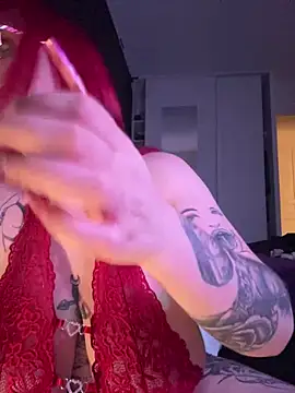 it is spicy online show from 02/04/25, 01:13