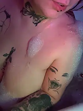 it is spicy online show from 01/29/25, 10:43