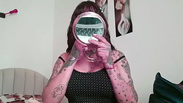 serena  vedette online show from 05/20/26, 10:01