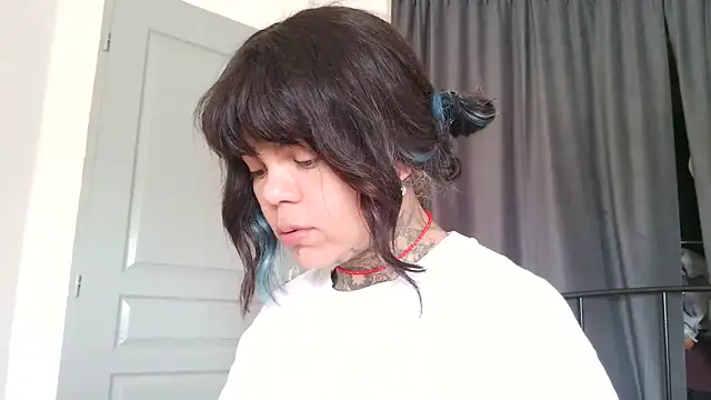 serena  vedette online show from 04/11/26, 11:14