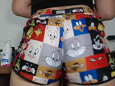 Snapshot of sofia_sexy18 chatting on 01/27/25, 01:37 sofia sexy18 online show from 01/27/25, 01:37