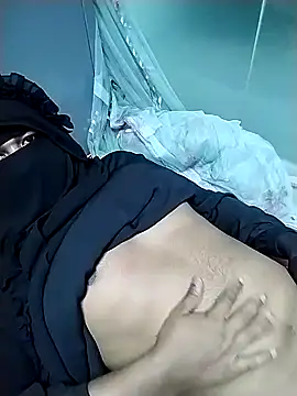 HijabiQueen789 online show from 03/04/25, 06:29