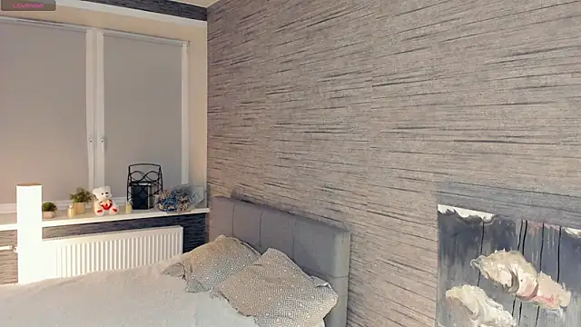 FloraDobb online show from 02/25/25, 10:09