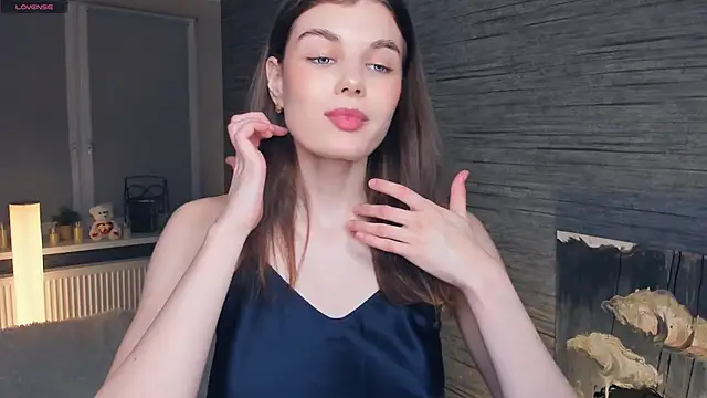 FloraDobb online show from 03/15/25, 12:15