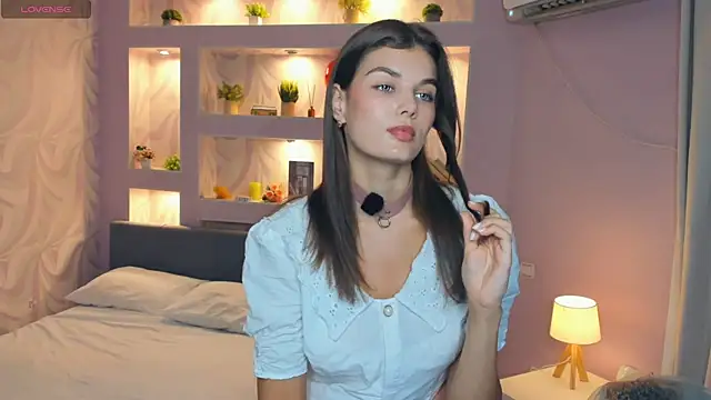 FloraDobb online show from 09/14/25, 07:09
