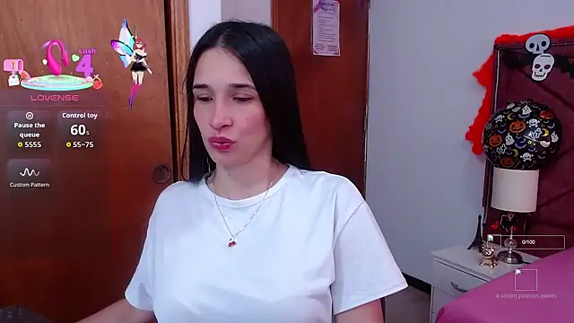 victoria adams07 online show from 10/10/25, 07:25