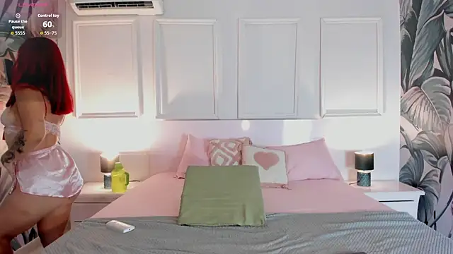 HannaaMiller online show from 12/18/25, 02:38