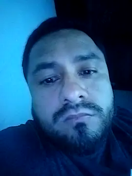 Snapshot of Ant1990 chatting on 02/10/26, 03:27 Ant1990 online show from 02/10/26, 03:27