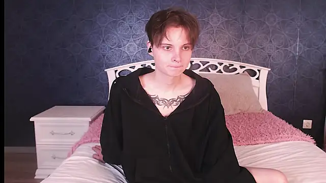 Snapshot of DemianEnglen chatting on 05/27/26, 04:47 DemianEnglen online show from 05/27/26, 04:47