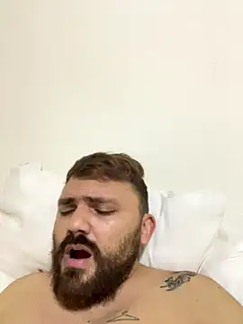 ruivinho66 online show from 10/15/25, 01:15