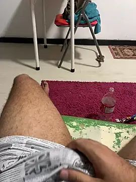 ruivinho66 online show from 01/21/25, 12:04