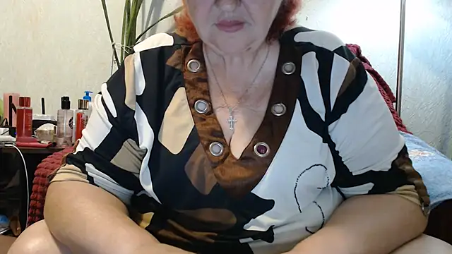 Snapshot of DeniseeRosea chatting on 07/11/26, 06:52 DeniseeRosea online show from 07/11/26, 06:52