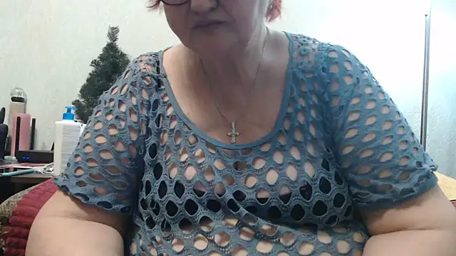 Snapshot of DeniseeRosea chatting on 03/20/25, 06:42 DeniseeRosea online show from 03/20/25, 06:42