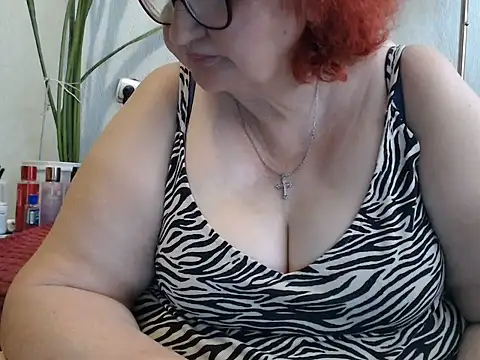 Snapshot of DeniseeRosea chatting on 06/18/26, 09:14 DeniseeRosea online show from 06/18/26, 09:14