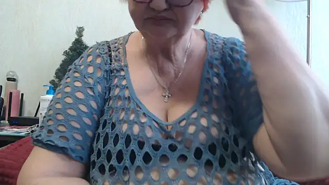 Snapshot of DeniseeRosea chatting on 03/20/25, 01:15 DeniseeRosea online show from 03/20/25, 01:15