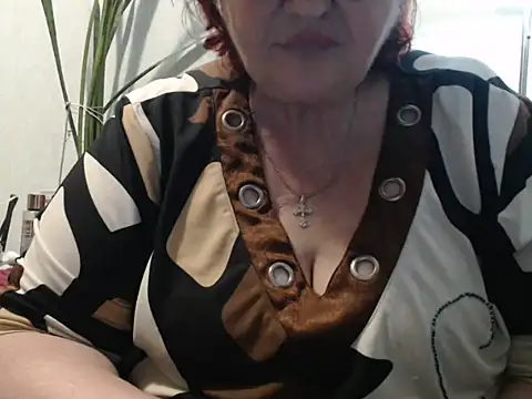 Snapshot of DeniseeRosea chatting on 05/20/26, 07:22 DeniseeRosea online show from 05/20/26, 07:22