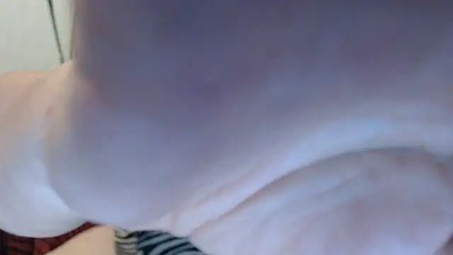 Snapshot of DeniseeRosea chatting on 06/26/26, 11:32 DeniseeRosea online show from 06/26/26, 11:32