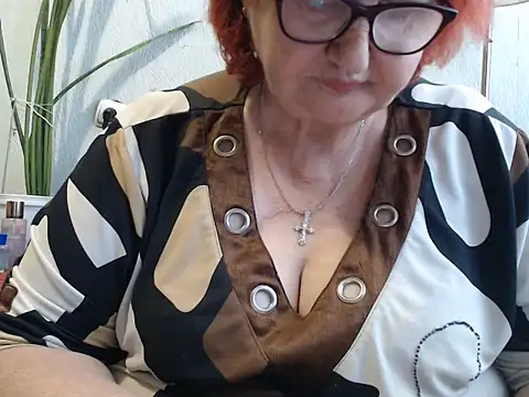 Snapshot of DeniseeRosea chatting on 06/20/26, 06:07 DeniseeRosea online show from 06/20/26, 06:07