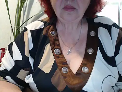 Snapshot of DeniseeRosea chatting on 06/07/26, 10:48 DeniseeRosea online show from 06/07/26, 10:48