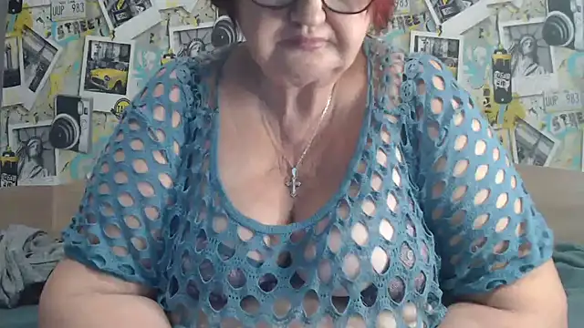 DeniseeRosea online show from 11/30/25, 11:38