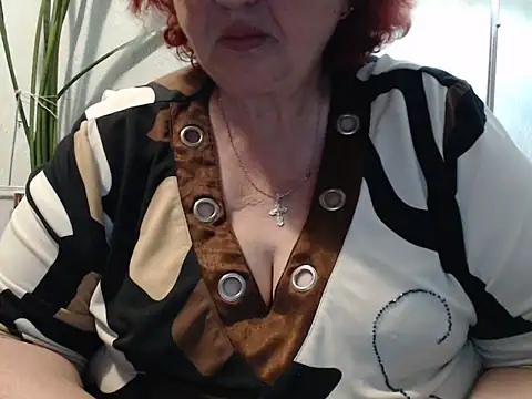 Snapshot of DeniseeRosea chatting on 06/08/26, 07:47 DeniseeRosea online show from 06/08/26, 07:47