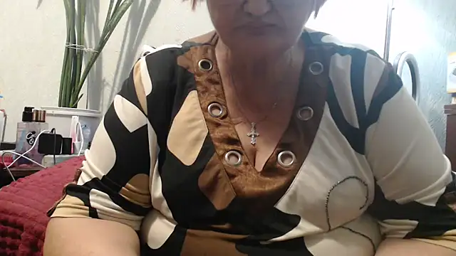 DeniseeRosea online show from 10/25/25, 06:30