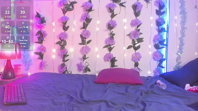 izan 20 online show from 03/26/26, 08:18