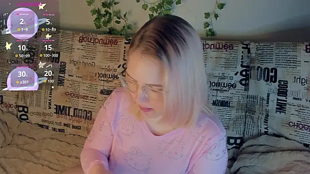 Manic pixie  online show from 09/19/25, 04:00