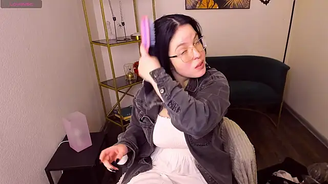 Manic pixie  online show from 10/22/25, 11:20