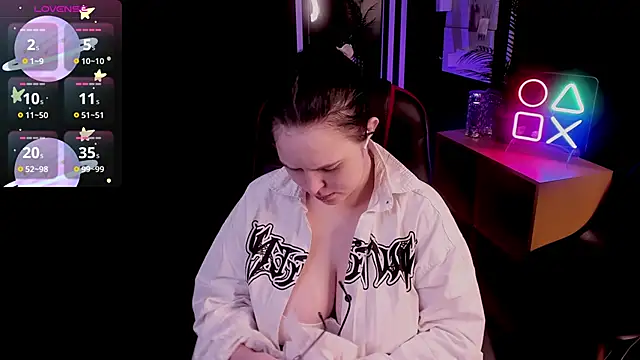 Manic pixie  online show from 11/06/25, 03:27