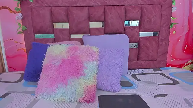 scarlett  evans  online show from 03/16/26, 06:21