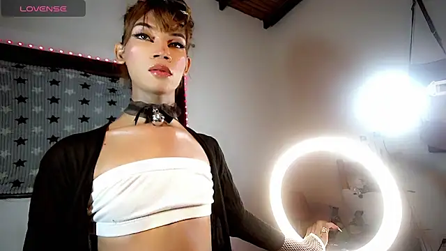 lucyangel 11 online show from 11/15/25, 04:49