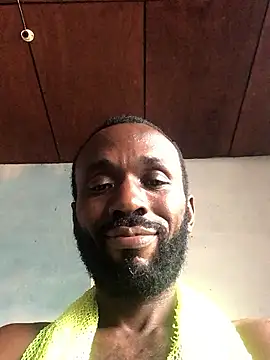 Snapshot of onewinnertee chatting on 01/07/26, 12:10 onewinnertee online show from 01/07/26, 12:10